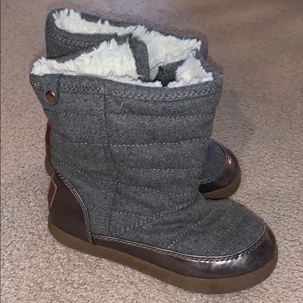 Stevie’s Gray//Silver winter boot size 3